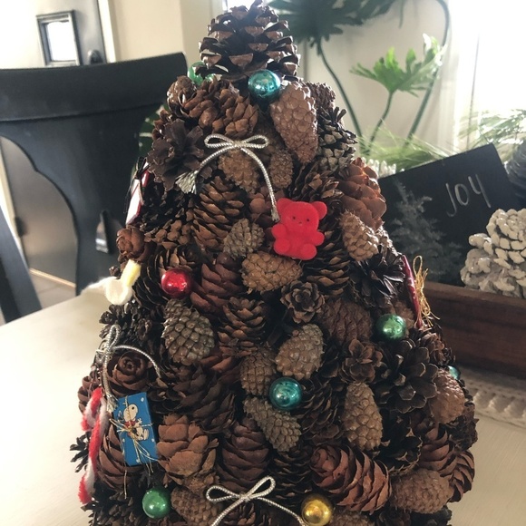BEAUTIFUL VINTAGE HANDMADE PINECONE CHRISTMAS TREE 12" - Picture 5 of 7